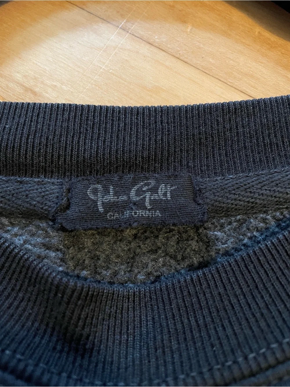 BRANDY MELVILLE John Galt New York Crewneck Sweatshirt Oversized Washed Black